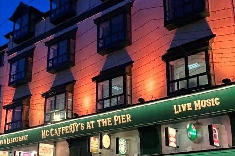 mccafferty s at the pier (1)